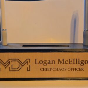 personalized-desk-nameplate-organizer